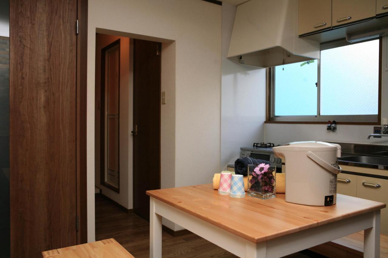 Maru House Hotel Осака Екстериор снимка