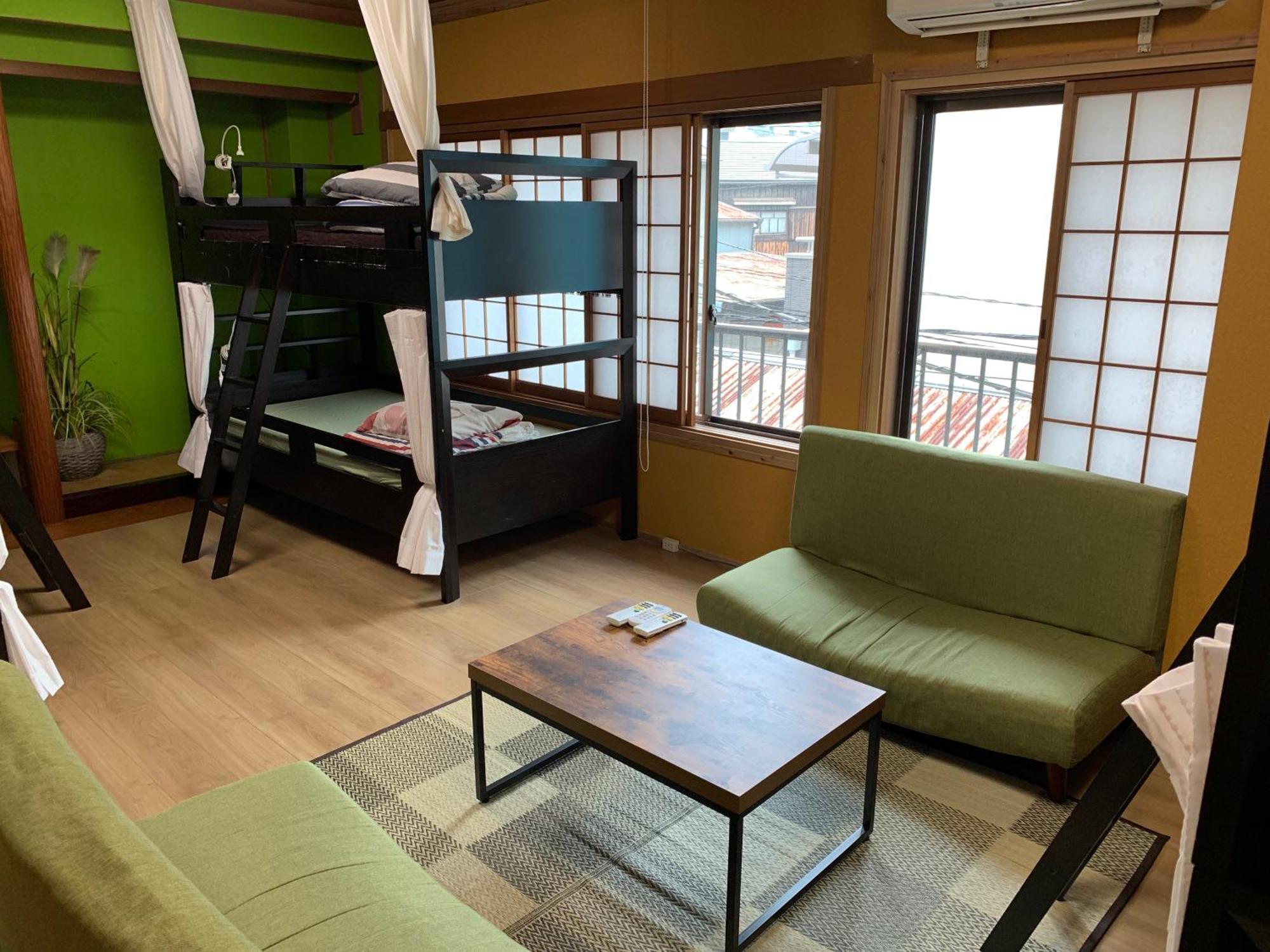 Maru House Hotel Осака Екстериор снимка